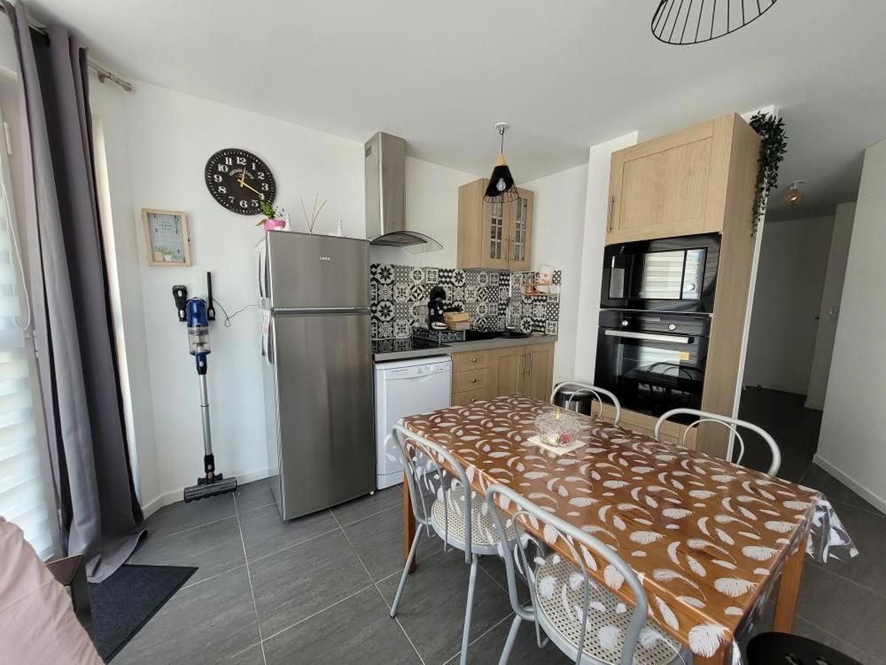 Appartement Salbris- Parking Gratuit Екстер'єр фото